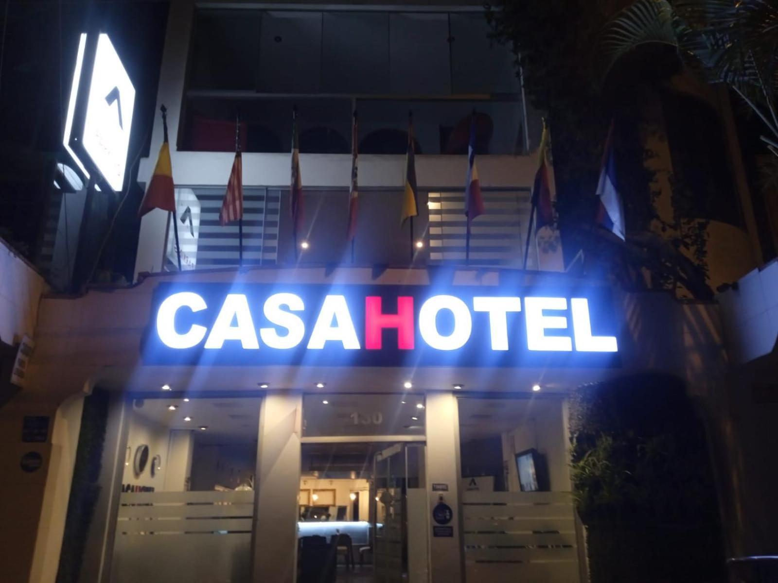 Casahotel Jockey Plaza Mall Лима Экстерьер фото